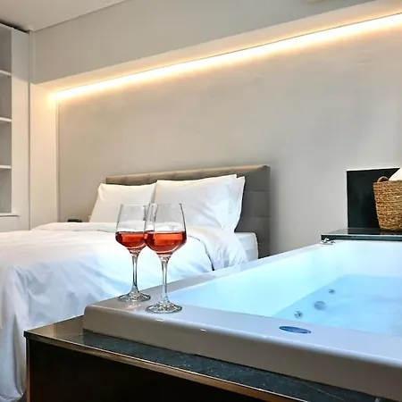 Apartment Zoe's Athen's Center Athens