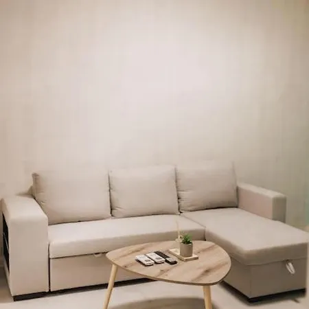 Industrial Semi-basement In Apartment *