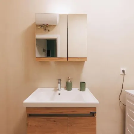 Industrial Semi-basement In