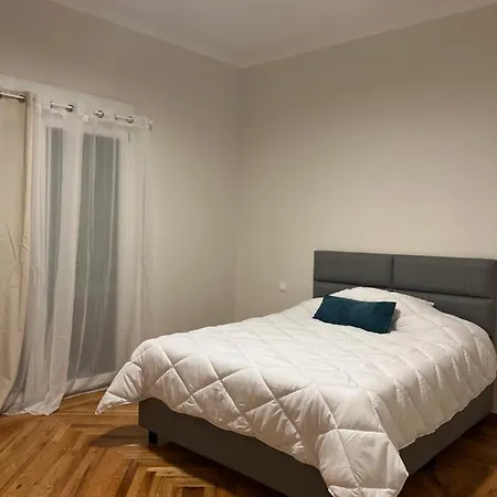 Apartment Lelas Athens