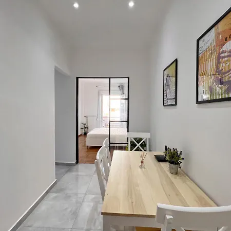 Wsd Cozy 2bd With Balcony Near Attiki Metro Apartment