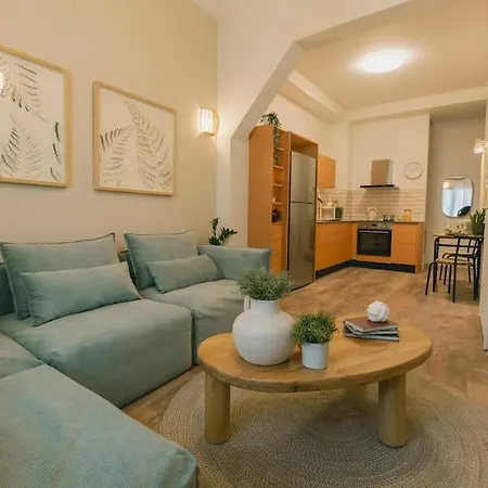 Lia & John 2br Amazing Apartment Athens