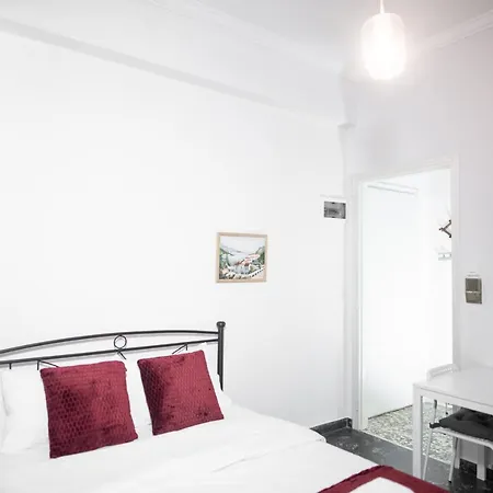 Cozy Next To Tower Διαμέρισμα *