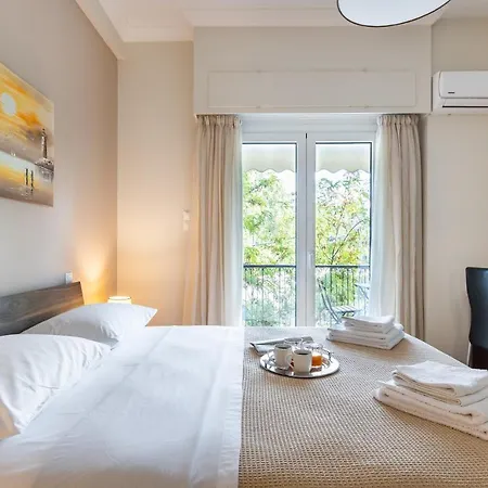 Renovated Near Acropolis Ateny