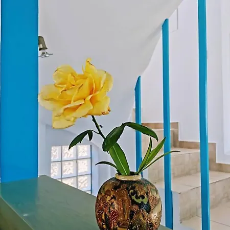 Wsd Artemis Luxury 4bedroom Holiday With Balcony And Private Parking Αθήνα