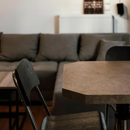 Apartment Lykabettus Gem With Yard And Parking Athens