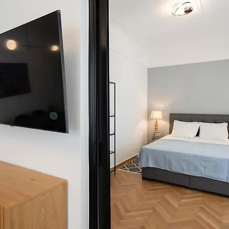 Apartment Prime Location Athens, Big Balcony *