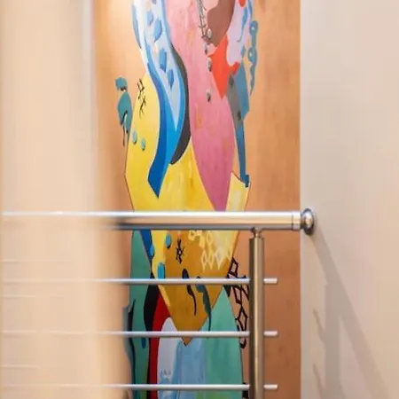 Διαμέρισμα Bauhaus Luxury Suites 201 8' To Panepistimio Metro