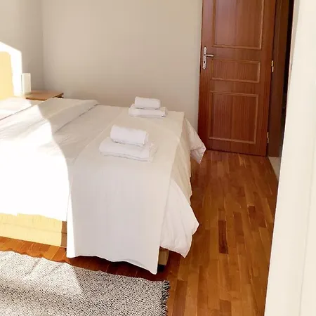Libra - Luxurious Sea View Apartment
