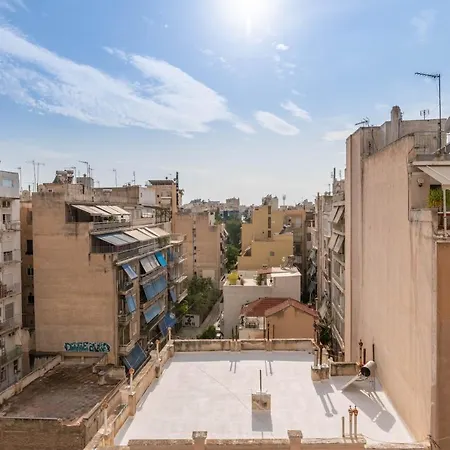 Terrace House For Festive Fun Apartment Athen