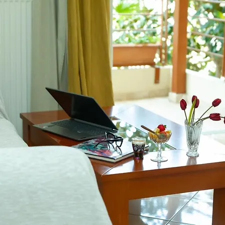 At Aqua Kallithea Apartment *