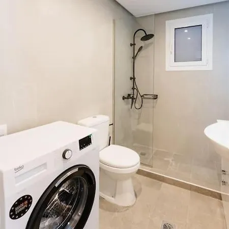 Apartamento Comfy Near Acropolis Atenas