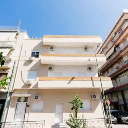 Brand New Nearby Metro Αθήνα