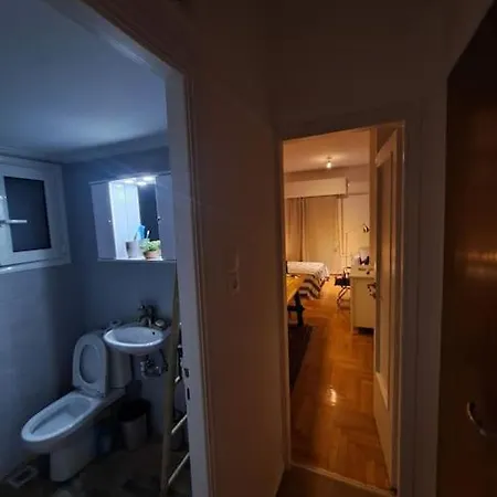 Chic Comfort: Where Cozy Meets Professional Appartement *