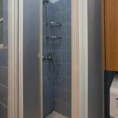 Chic N Central Apt In Kolonaki *