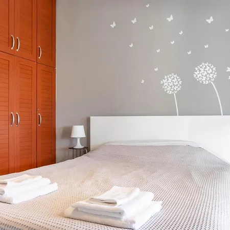 The Owl - Stylish Penthouse - Gazi 1bdrm Apartment