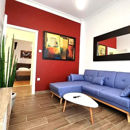 Apartment Gazi With Breakfast *