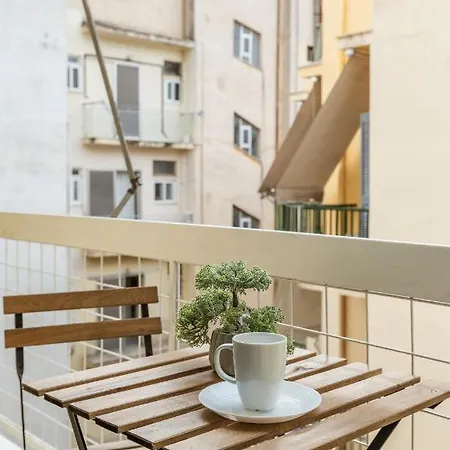 Apartment Modern Center - Hilton Area/ilisia *
