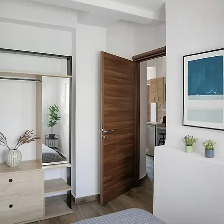 Amazing Two Bedroom In The Center Athens
