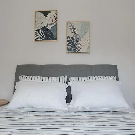 Amazing Two Bedroom In The Center Apartment Athens