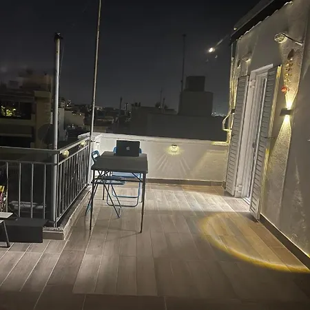 Rooftop Acropolis Apartment