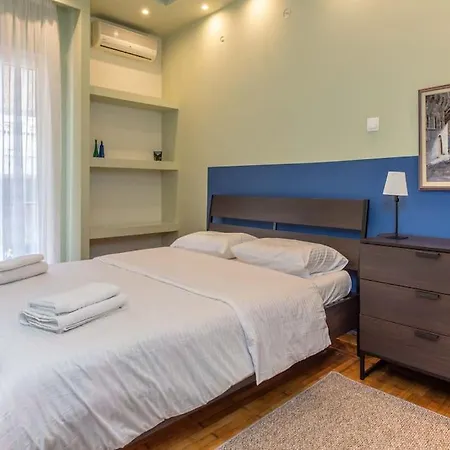 Haven: 1-br, * Athens