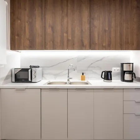 Luxurious In The Heart Of Atena