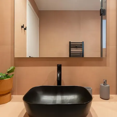 Apartment Luxurious In The Heart Of