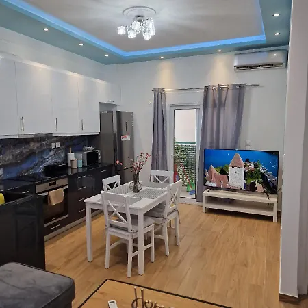 Luxury Kato Patissia