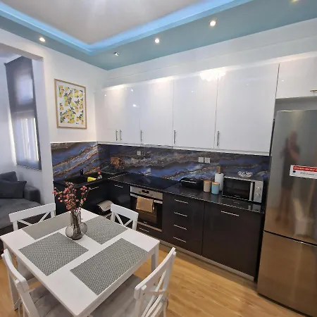 Luxury Kato Patissia Apartment