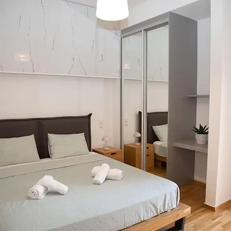 Apartment Spacious In Pagkrati *