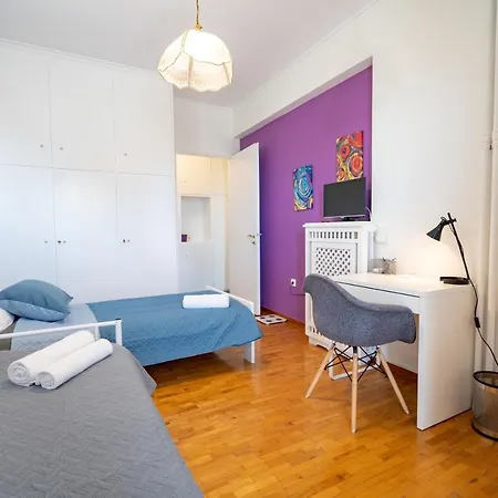 Glyfada 3 Bedrooms 6 Persons By Mps *