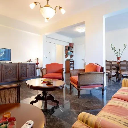 Glyfada 3 Bedrooms 6 Persons By Mps Athens