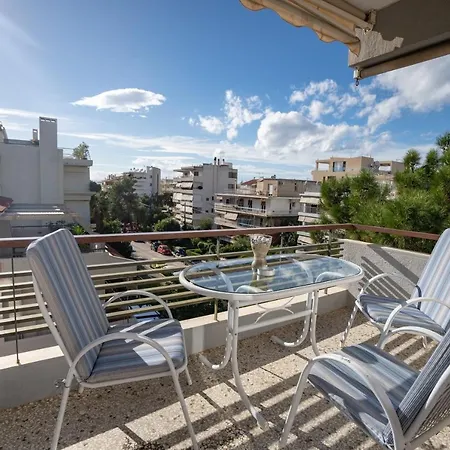 Glyfada 3 Bedrooms 6 Persons By Mps