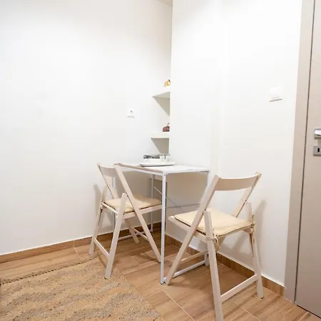 Apartment Petralona Cozy 1 Bedroom 2 Persons By Mps *