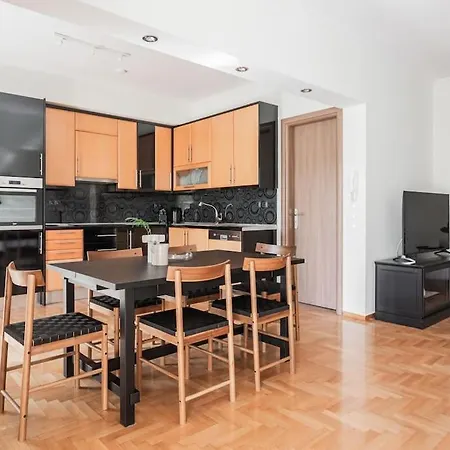 Apartment Radiant Retreat In Paleo Faliro By Upstreet