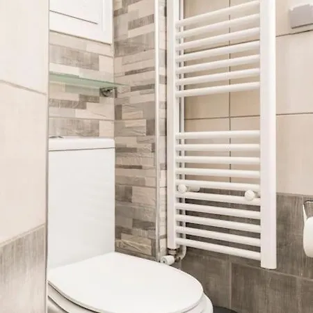 Amazing Huge Bright Full 3bdr Inacropolis * Athens
