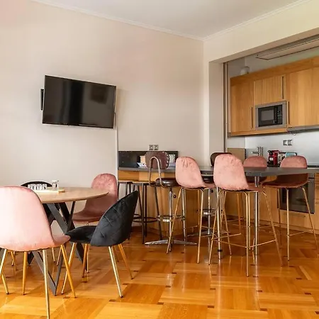 Apartment Amazing Huge Bright Full 3bdr Inacropolis