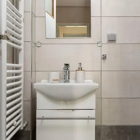 Amazing Huge Bright Full 3bdr Inacropolis * Athens