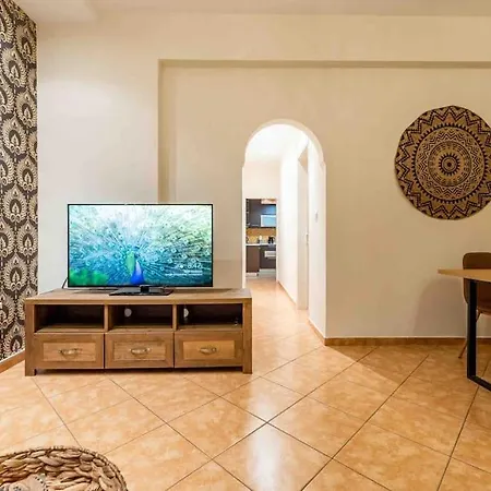 Apartment Nagias Cozy Garden