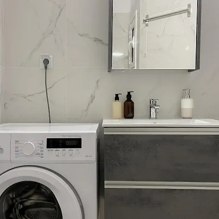 Apartament 3-bedroom Millennial In The City Center