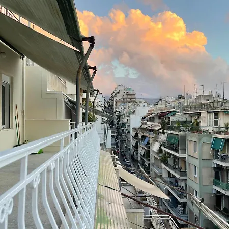 3-bedroom Millennial In The City Center Appartamento *