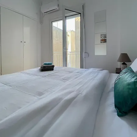 3-bedroom Millennial In The City Center Appartamento Atene