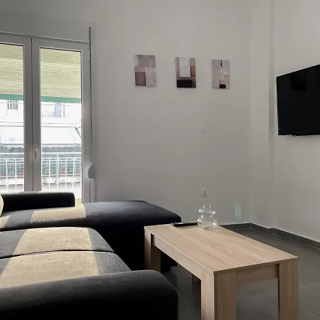 3-bedroom Millennial In The City Center * Atene