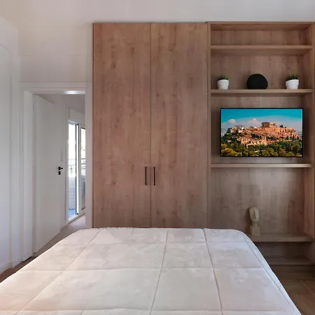 Kolonaki Cozy Penthouse * Athens