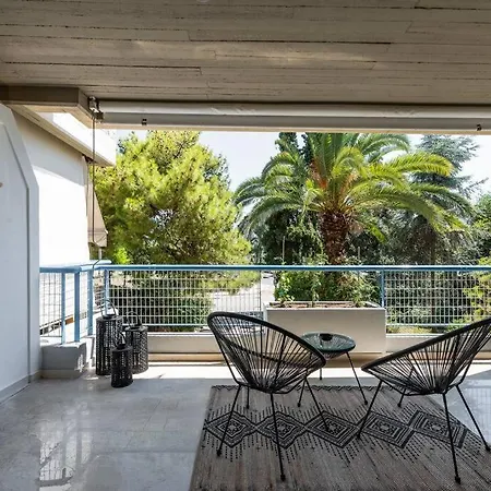 Beachfront In Voula W/balcony * Athens