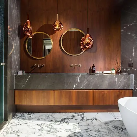 Penthouse *