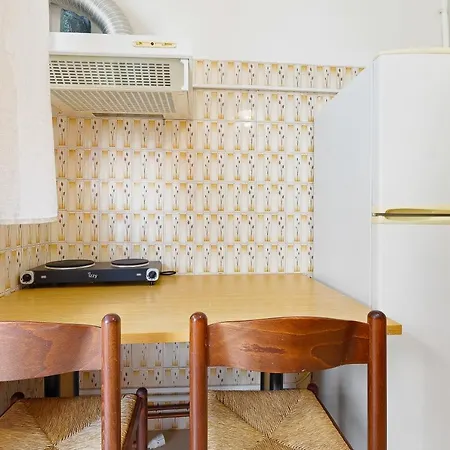 Thanasis Family Apartment Athens