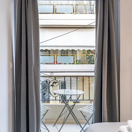 Per56 By Smart Cozy - Right Next To The Metro - Parking - Available 24hr Apartment