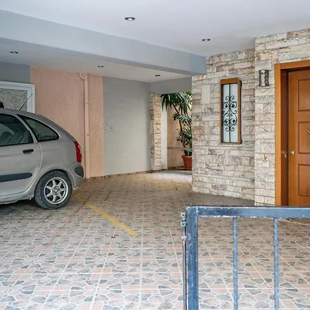 Apartment Per56 By Smart Cozy - Right Next To The Metro - Parking - Available 24hr *